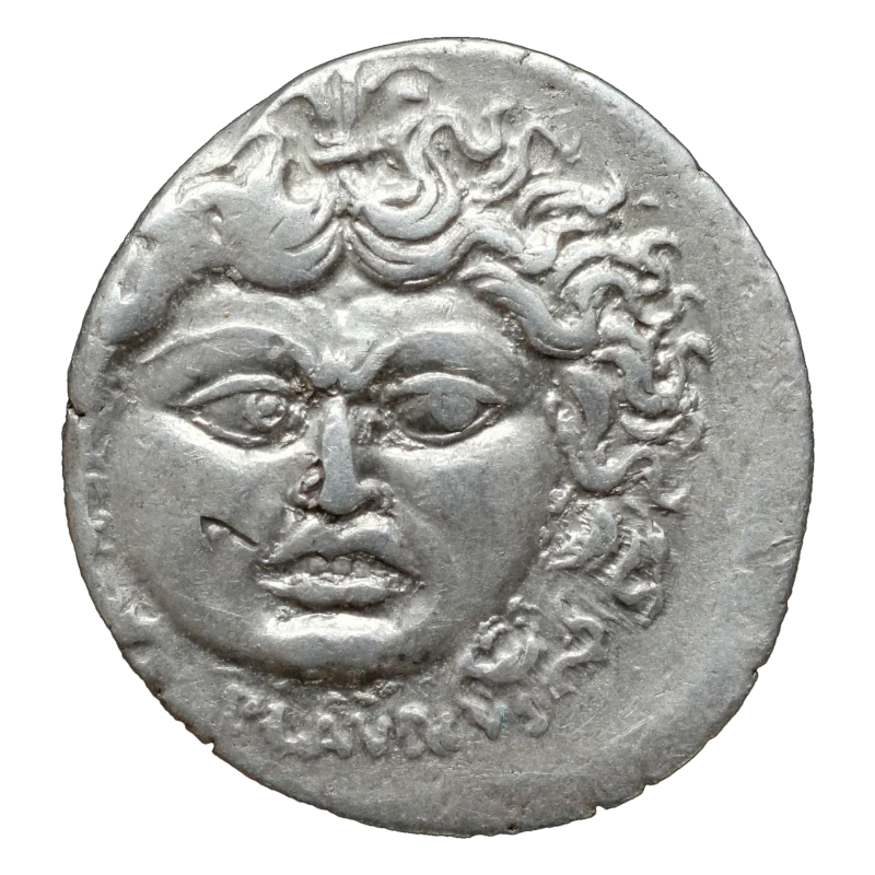 Anverso de un denario de Plaucio Planco con la cabeza de Medusa
