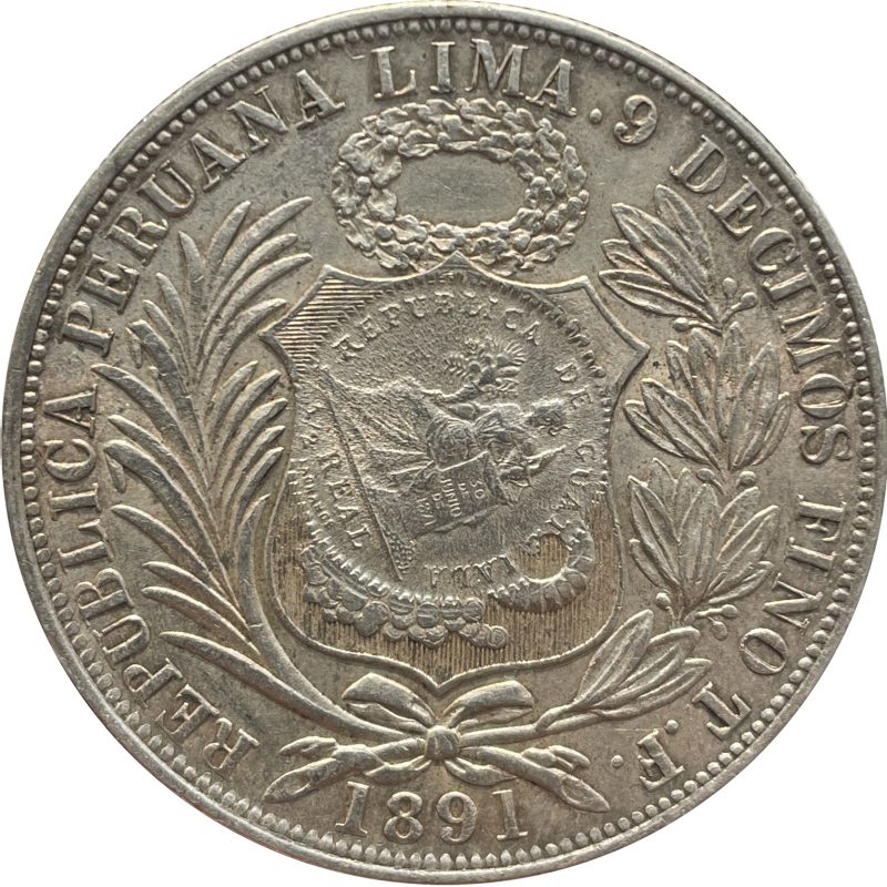 Cara del escudo de un sol peruano de 1891 con la leyenda REPUBLICA PERUANA LIMA 9 DECIMOS FINO T.F., resellado en el centro con el escudo de Guatemala